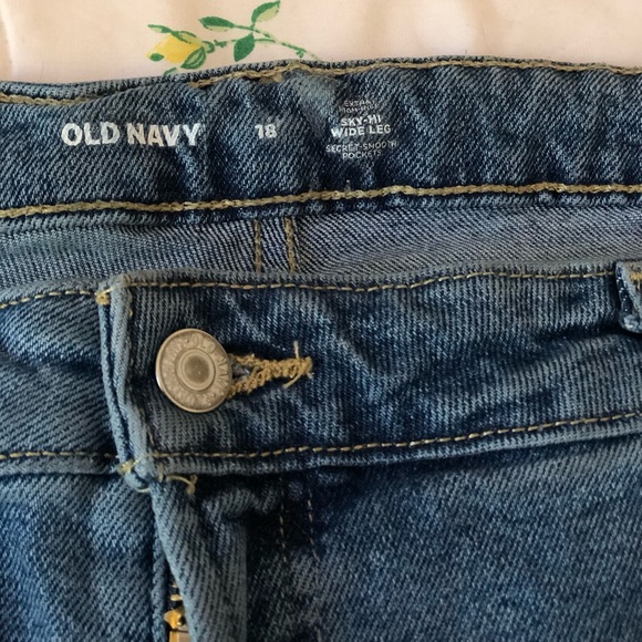 Old Navy Blue Sky High Wide Leg Jeans Size 18 - Picture 13 of 16
